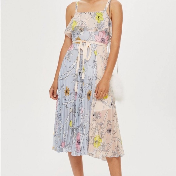 Topshop Dresses & Skirts - {Topshop} Floral Pleated Midi Dress sz. 10